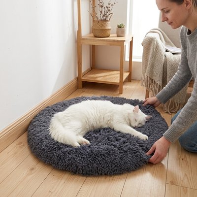 Tapis pour chat de couleur noire